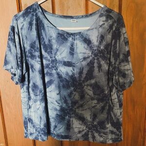 Old Navy Blue and White Boxy Relaxed Short Sleeve Tee